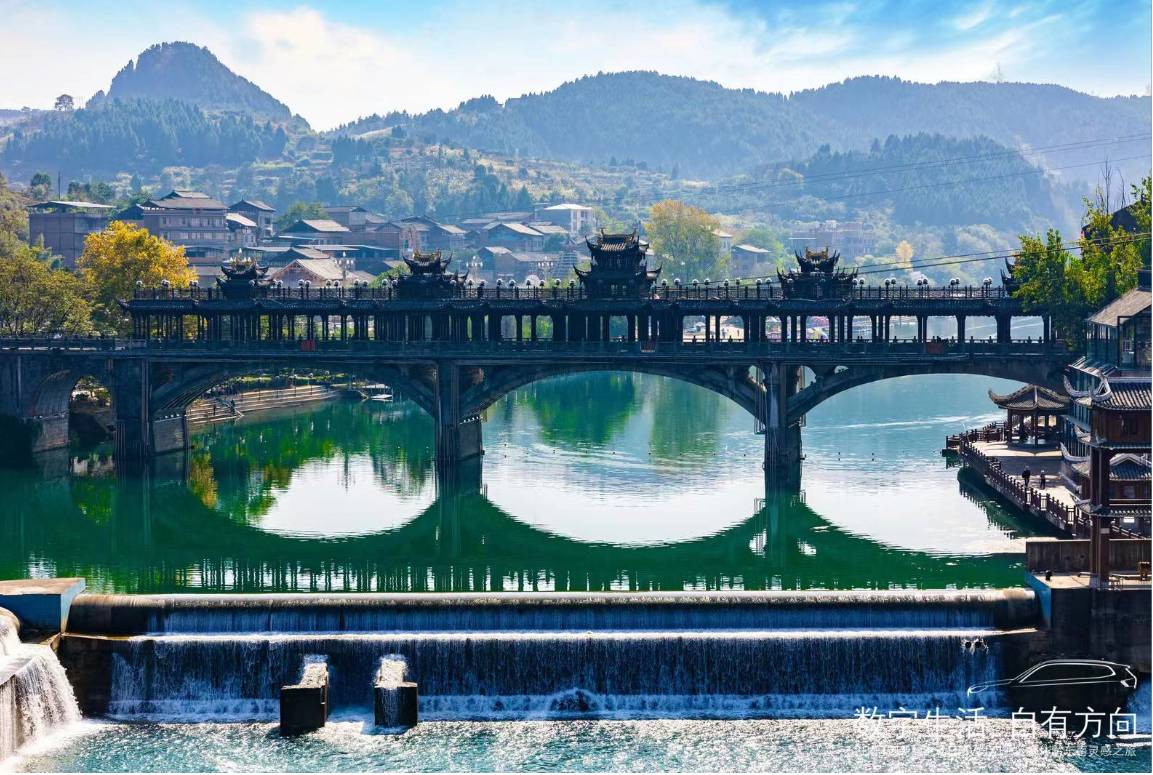 ����������з���  2023���´��綯BMW iX1����ǭ�������֮�������չ�